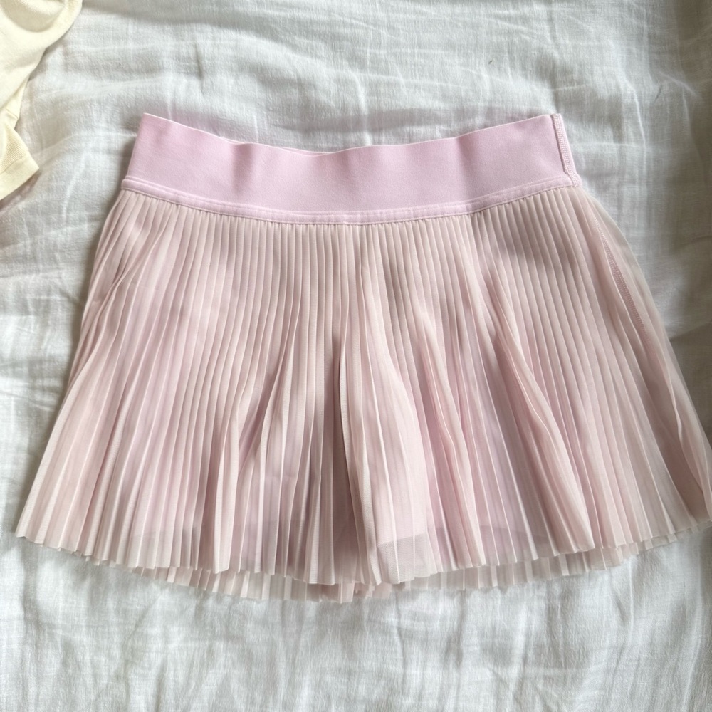 Lululemon Athletica Light Pink Pleated Tennis Skirt